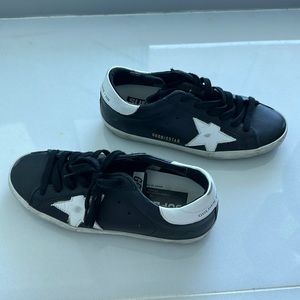 Golden Goose Superstar Sneakers | black & white | size 36